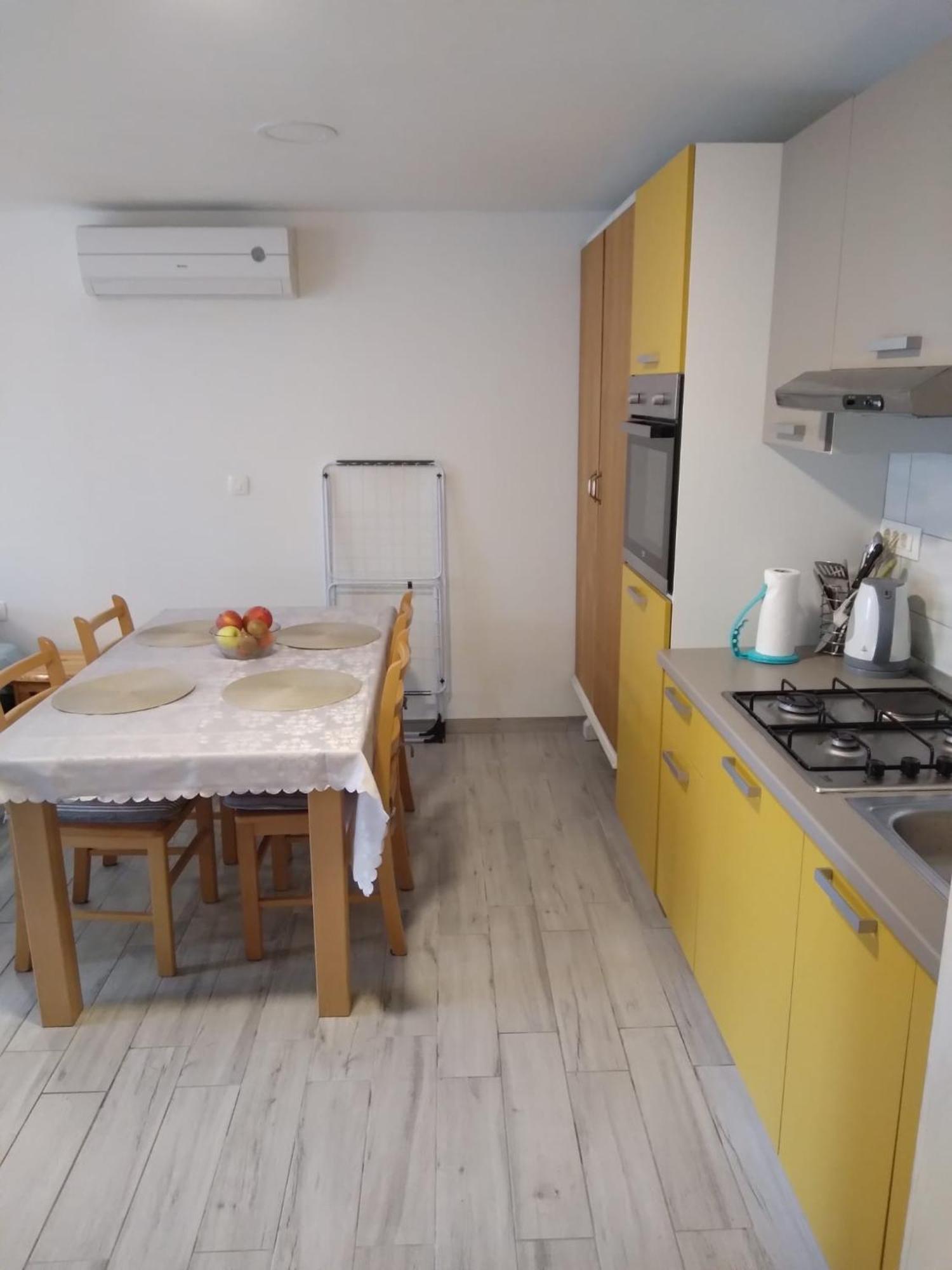 Apartments Marin Trogir Bilik gambar