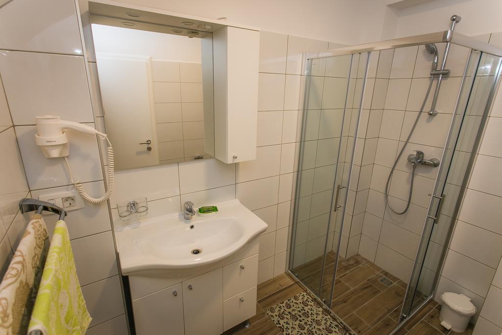 Apartments Marin Trogir Luaran gambar